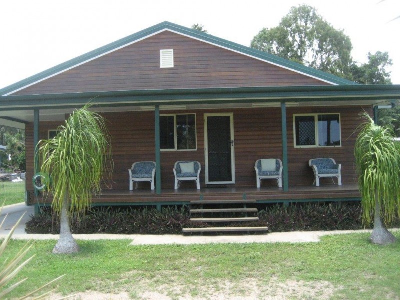 61 Roma Street, Cardwell QLD 4849