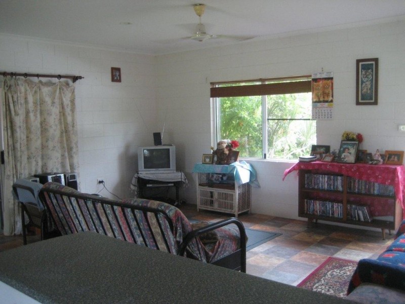 51 Sullivan Road, Cardwell QLD 4849