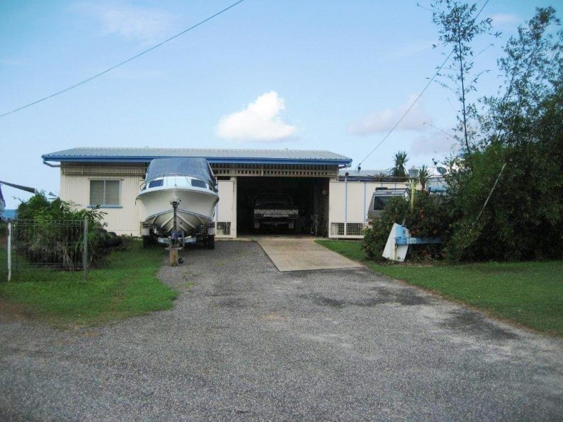 150 Victoria Street, Cardwell QLD 4849