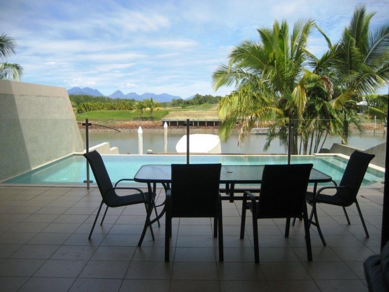 22A Royal Palm Avenue, Cardwell QLD 4849