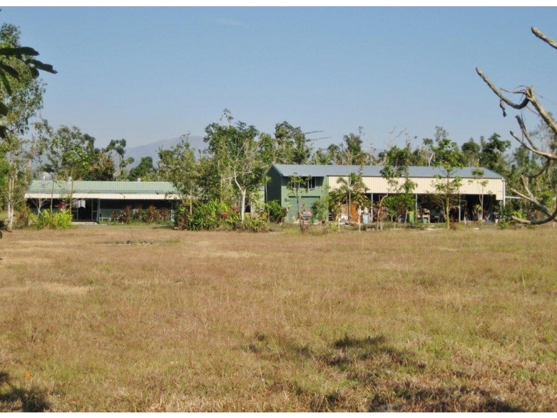 10 Sullivan Road, Cardwell QLD 4849