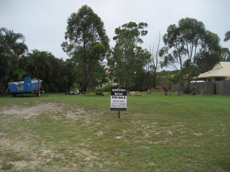 6 Lawson Drive, Cardwell QLD 4849