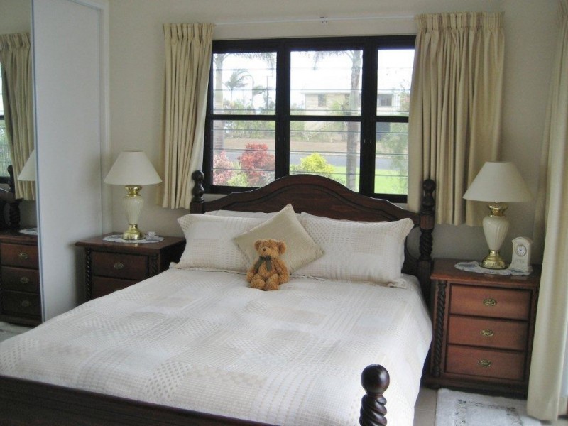 15 Marine Parade, Cardwell QLD 4849