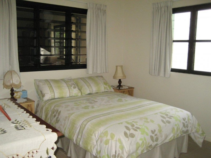 15 Marine Parade, Cardwell QLD 4849