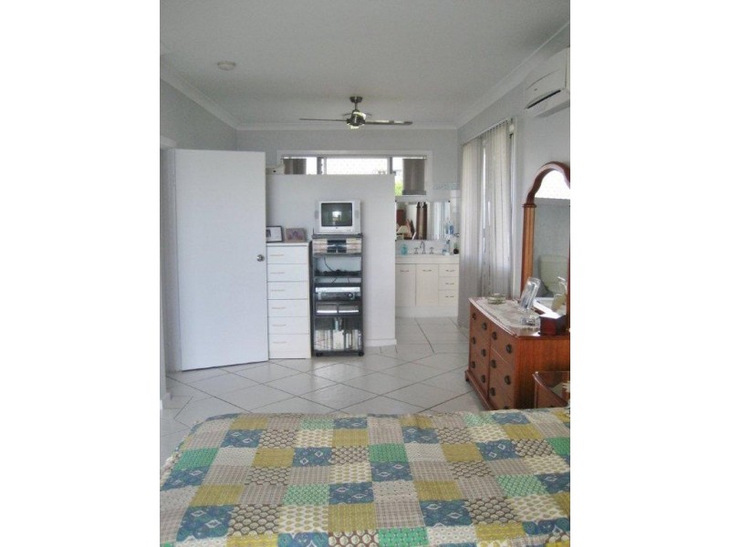 63 Marine Parade, Cardwell QLD 4849