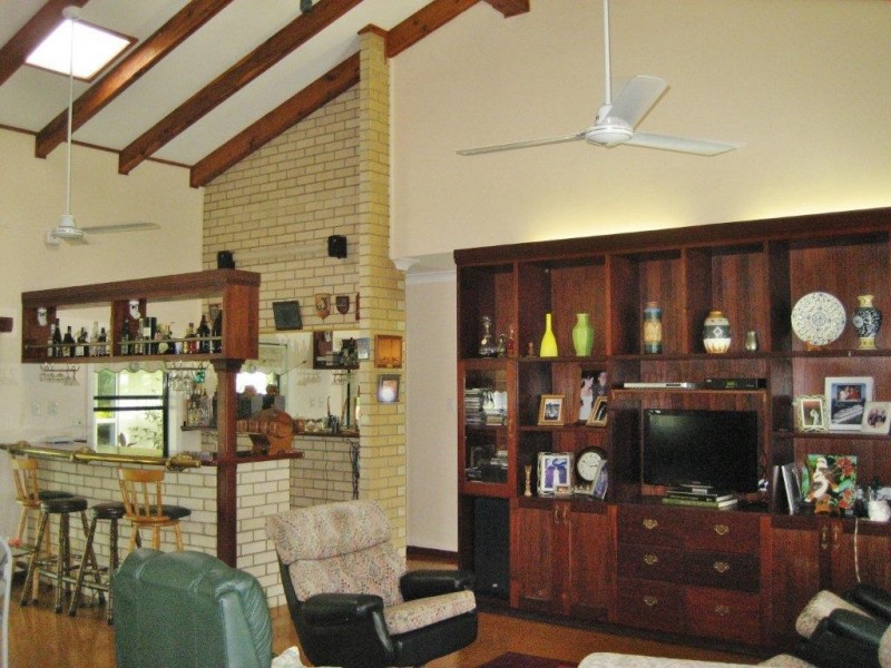 709 Ellerbeck Road, Cardwell QLD 4849