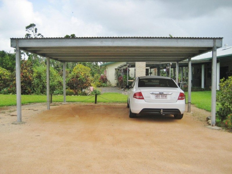 709 Ellerbeck Road, Cardwell QLD 4849