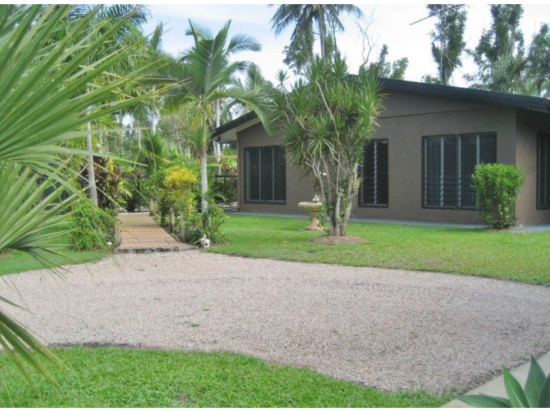 14 Roma Street, Cardwell QLD 4849