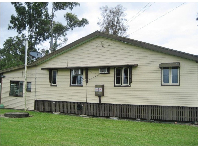 171 Curtis Road, Cardwell QLD 4849