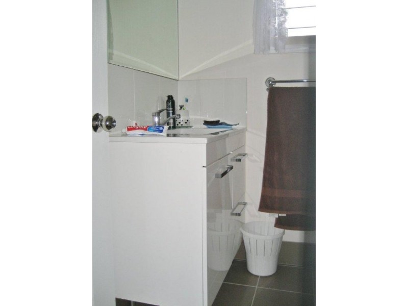 180 Victoria Street, Cardwell QLD 4849