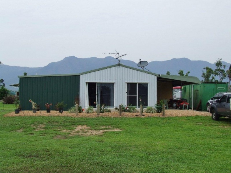 681 Ellerbeck Road, Cardwell QLD 4849