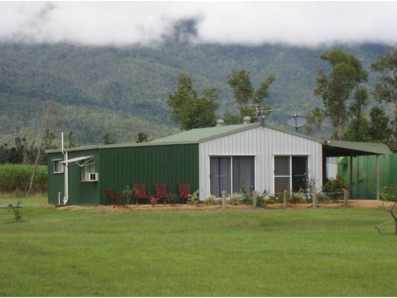 681 Ellerbeck Road, Cardwell QLD 4849