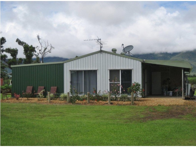 681 Ellerbeck Road, Cardwell QLD 4849