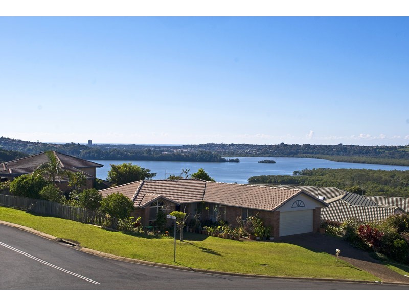 32 Sierra Vista Blvd, Bilambil Heights NSW 2486