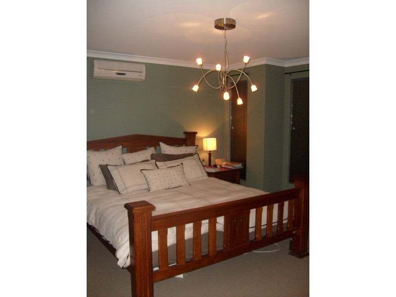 7 Osten Lane, Beechboro WA 6063