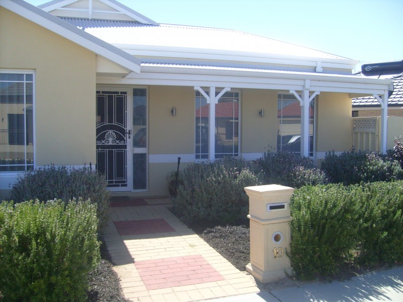 10 Epsilon Drive, Rockingham WA 6168