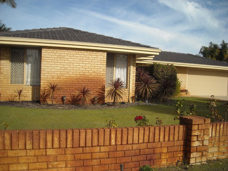 2 Satellite Retreat, Kiara WA 6054