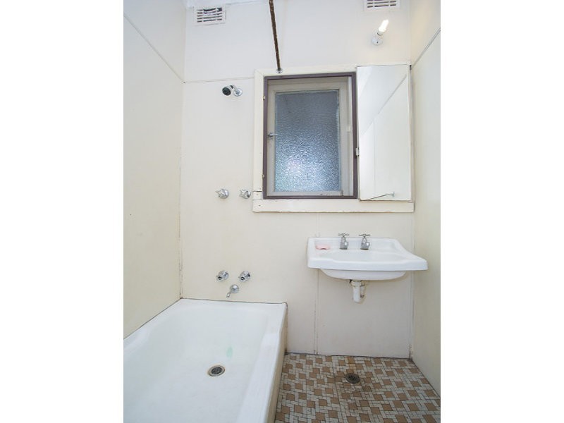 21 Meyrick Way, Langford WA 6147