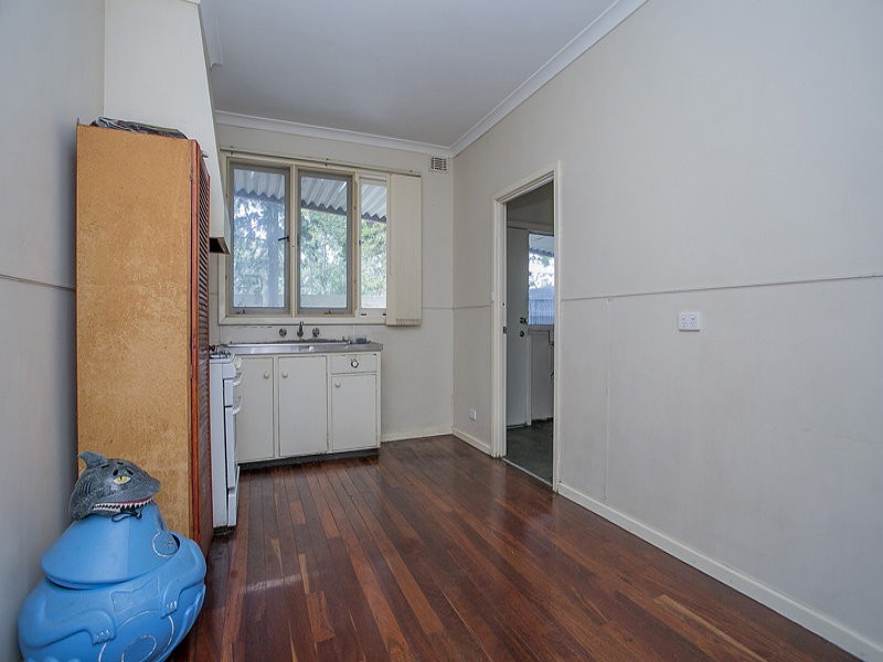 21 Meyrick Way, Langford WA 6147