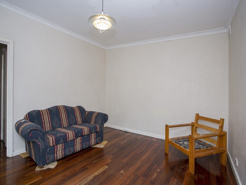 21 Meyrick Way, Langford WA 6147
