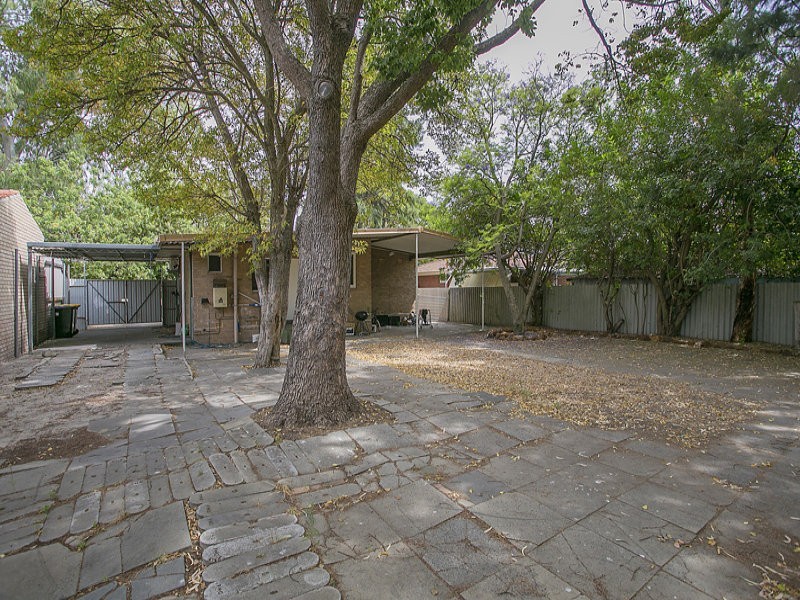 21 Meyrick Way, Langford WA 6147