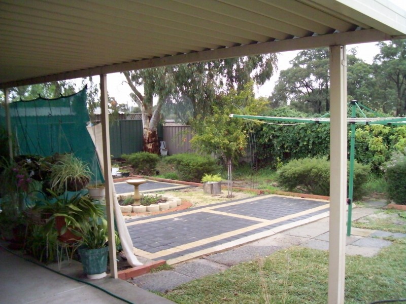 14 Carakine Grove, Thornlie WA 6108