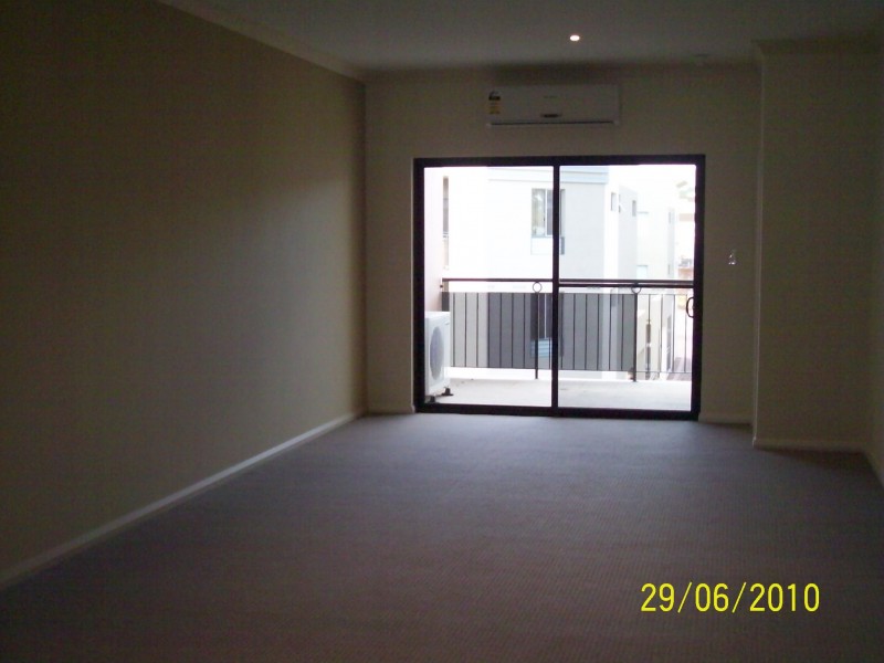 28/5 Keane Street, Midland WA 6056