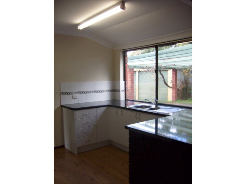 10 Bussel Place, Beechboro WA 6063
