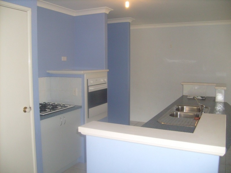 11 Djilba View, Leda WA 6170