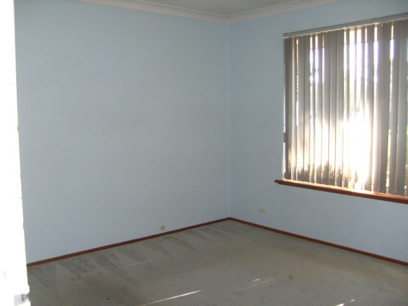14B Young Street, Gosnells WA 6110