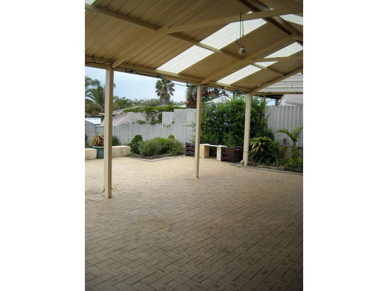 8 Stent Street, Beechboro WA 6063