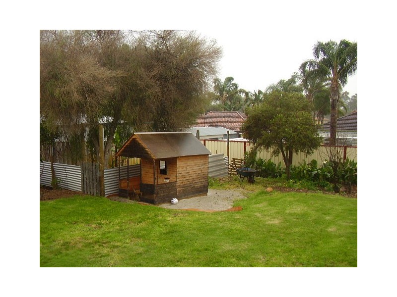 45 Altone Road, Lockridge WA 6054