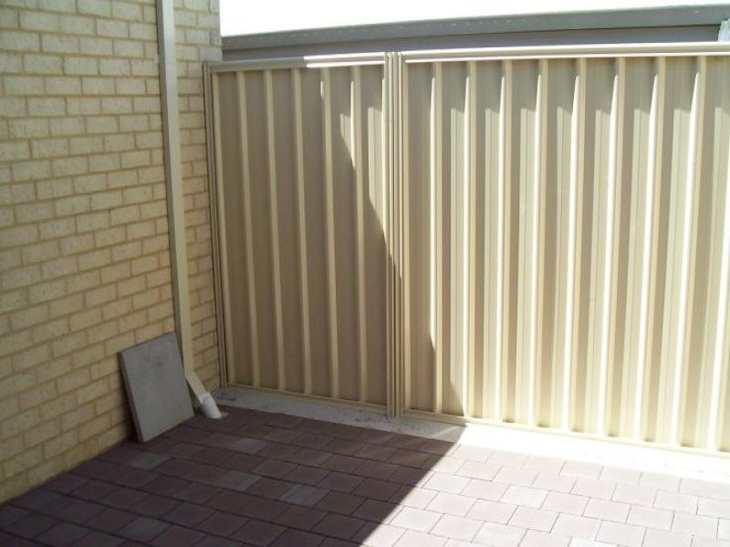 25 Olivedale Road, Madeley WA 6065