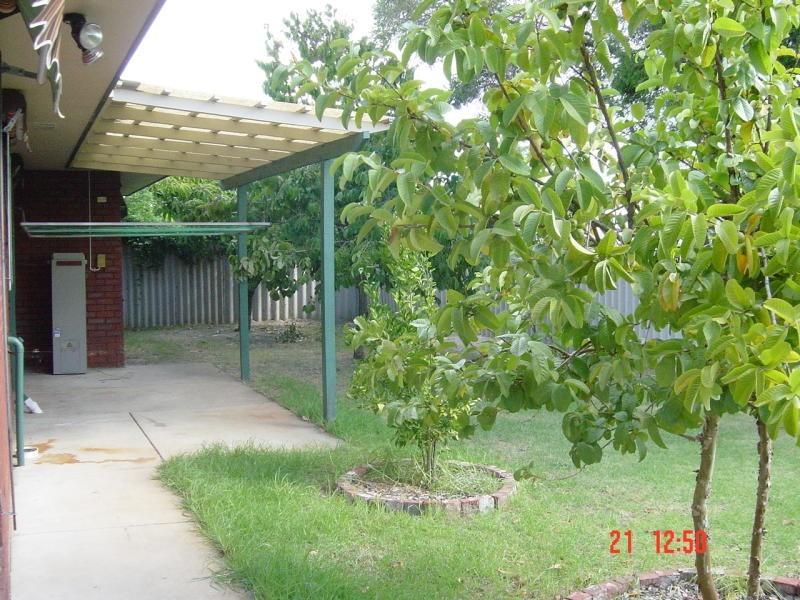 26 Baker Court, Langford WA 6147