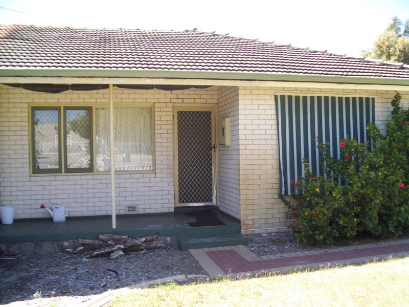 77A Altone Rd, Lockridge WA 6054