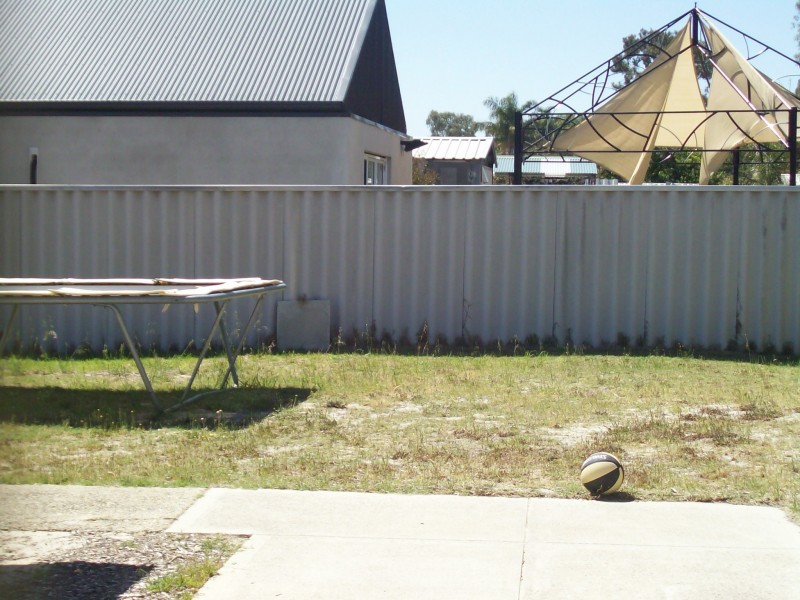 77A Altone Rd, Lockridge WA 6054