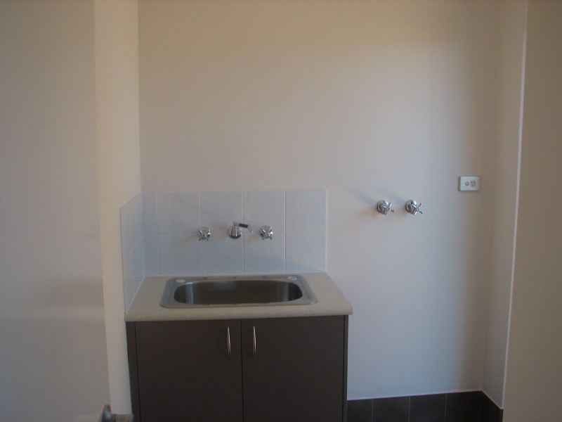 8/36 Dunlin Gardens, Beechboro WA 6063