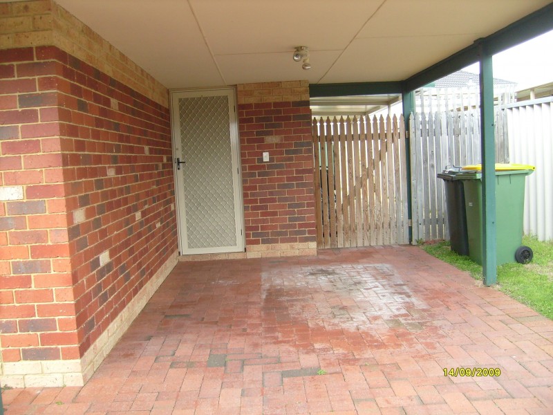 17 Whyatt Green, Leda WA 6170