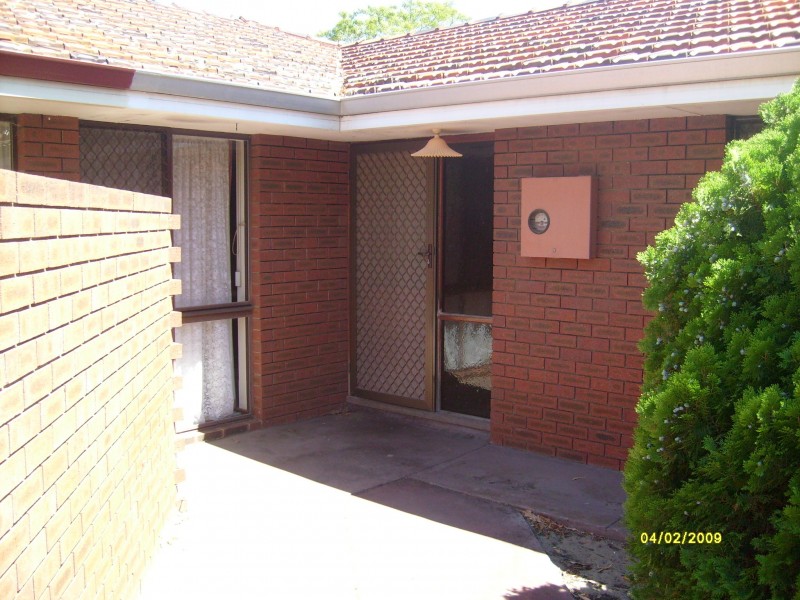 19B Lanrick Place, Girrawheen WA 6064