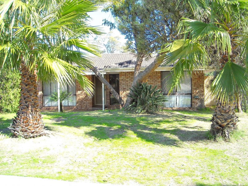 6 Eddy Close, Leda WA 6170