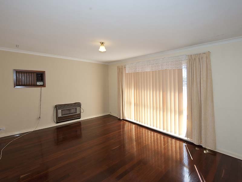 27 Otterden Street, Gosnells WA 6110