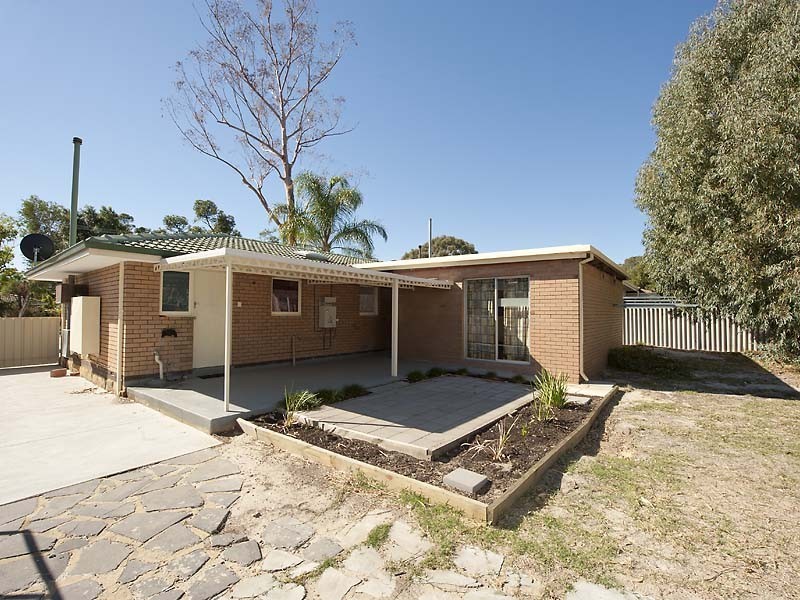 27 Otterden Street, Gosnells WA 6110