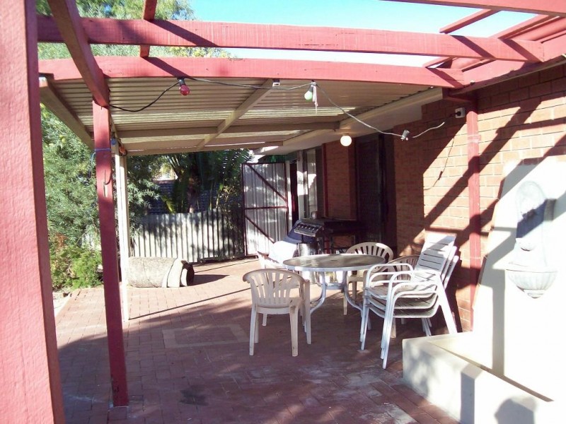 4 Millar St, Beechboro WA 6063