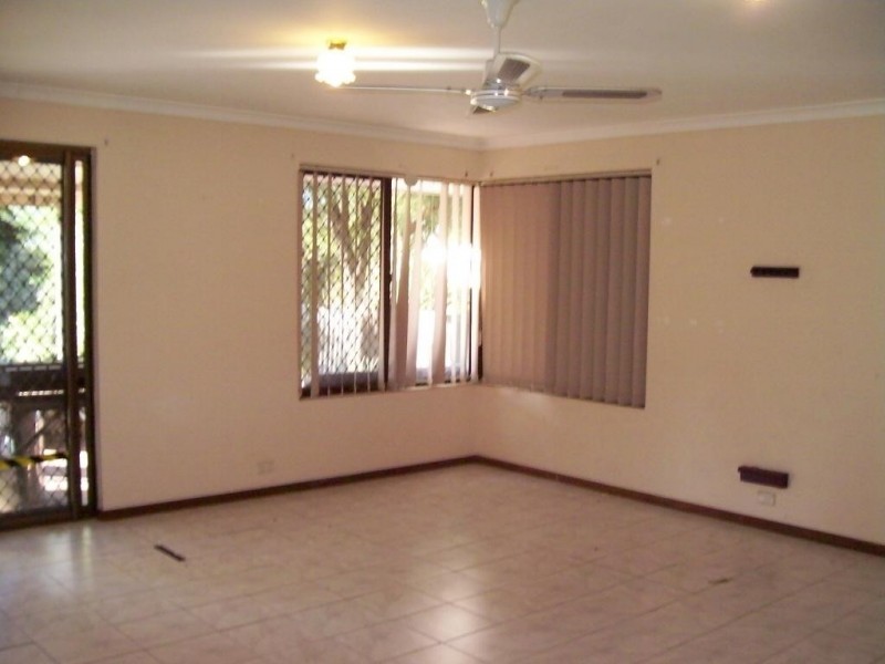 4 Millar St, Beechboro WA 6063