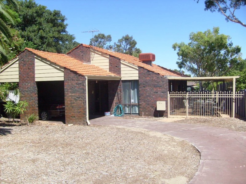 18 Bailey Place, Beechboro WA 6063