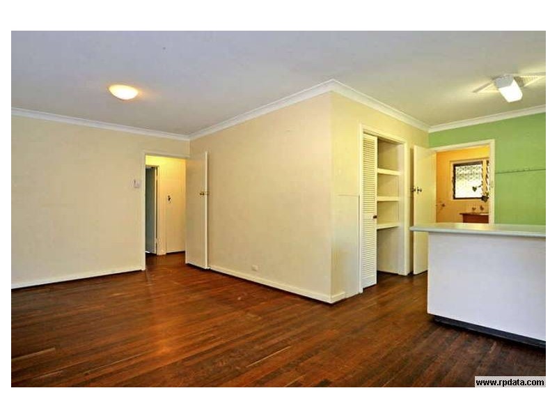 12 Sturtridge Rd, Lockridge WA 6054