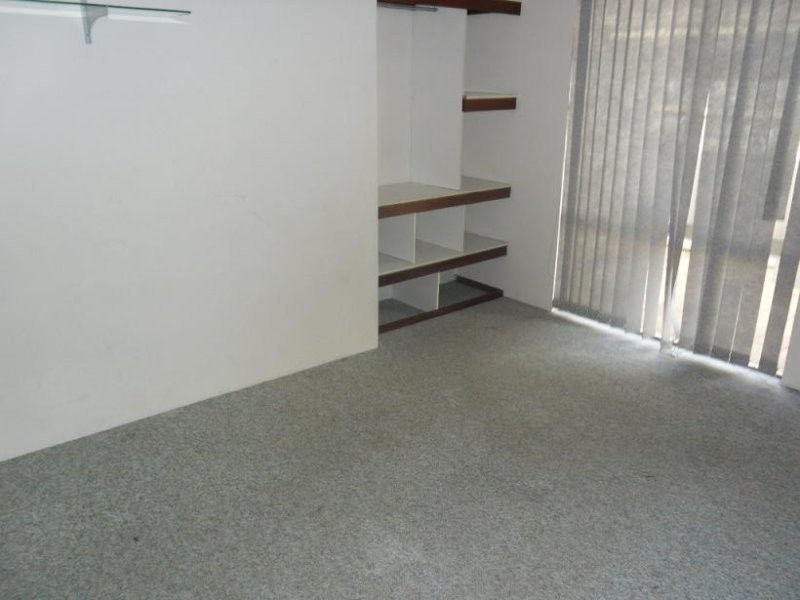 107 Amazon Dr, Beechboro WA 6063