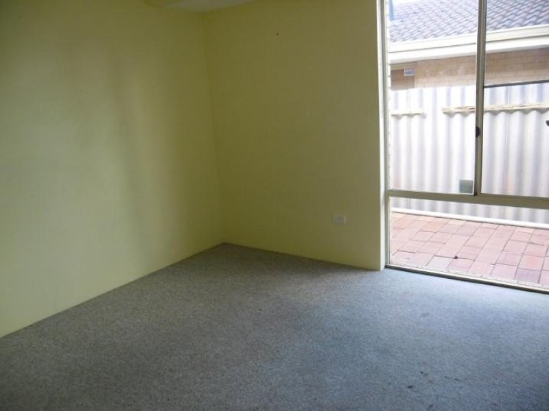 107 Amazon Dr, Beechboro WA 6063