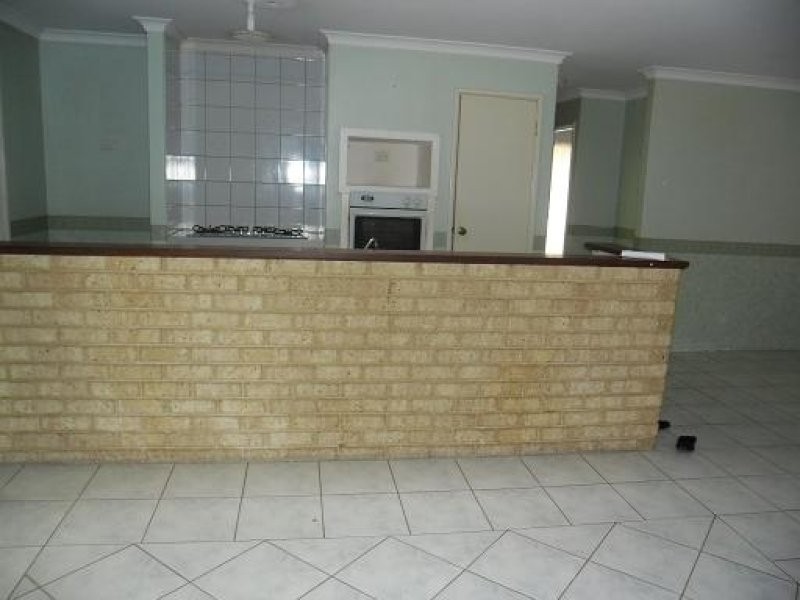 107 Amazon Dr, Beechboro WA 6063