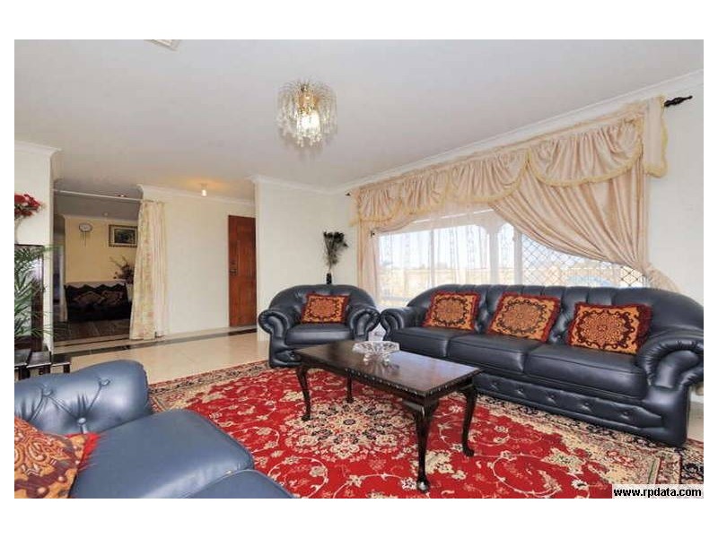 373 Lord Street, Beechboro WA 6063